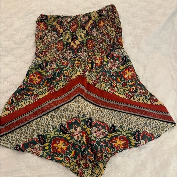 Angie Pants - Angie Romper Size Small Beige & earth tones with Floral Print with pockets